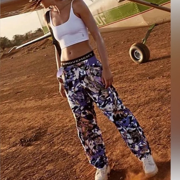 FP Movement by Free People - Mesmerize Me Printed pants - XS - Picture 3 of 7